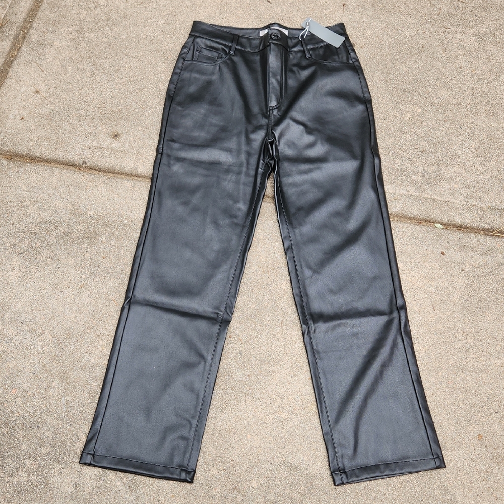 Tractr Black Straight Leg Pants